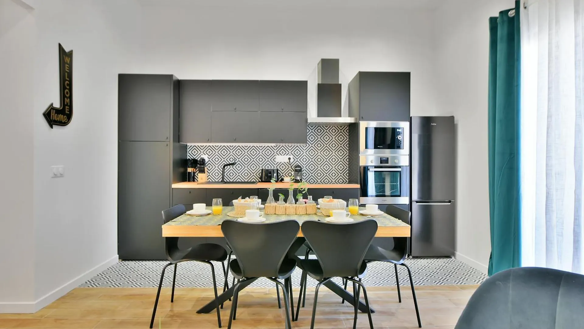 Le Petit Prince Cannes Apartment