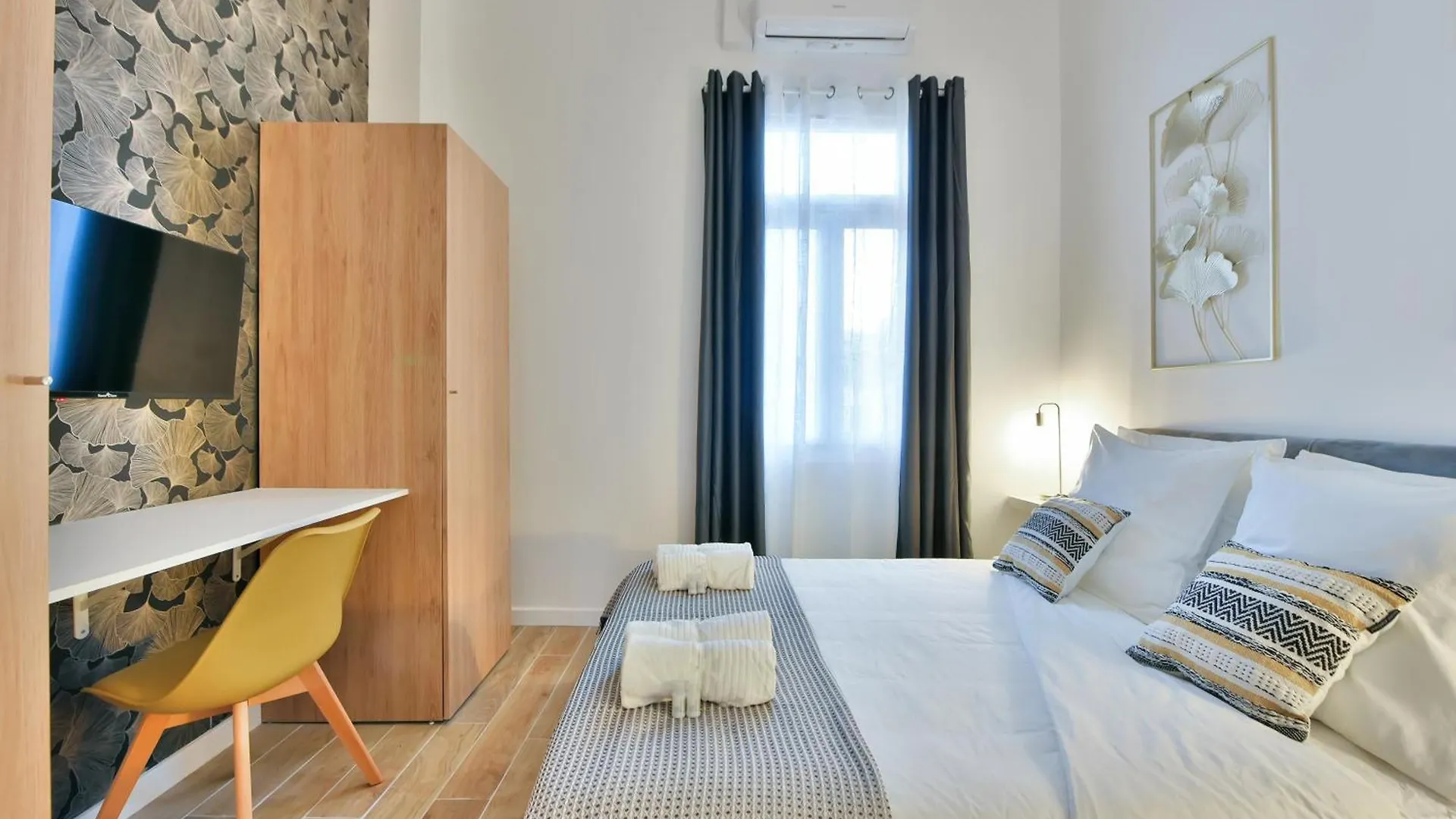 Le Petit Prince Cannes Apartment